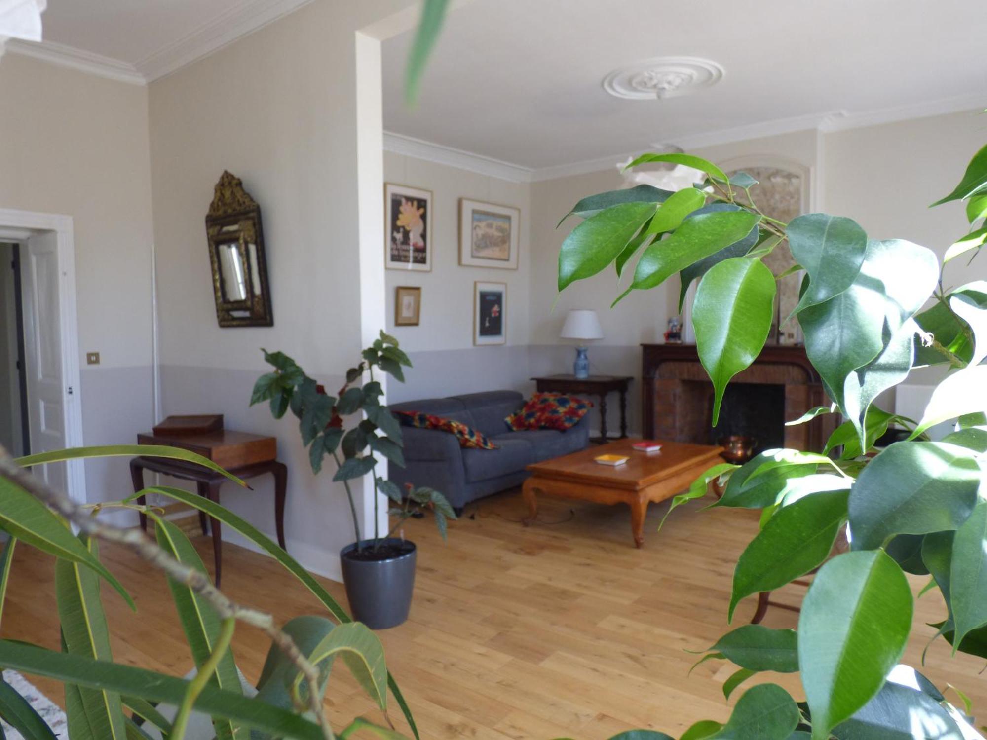 Roussy Nimes Romaine Exterior foto